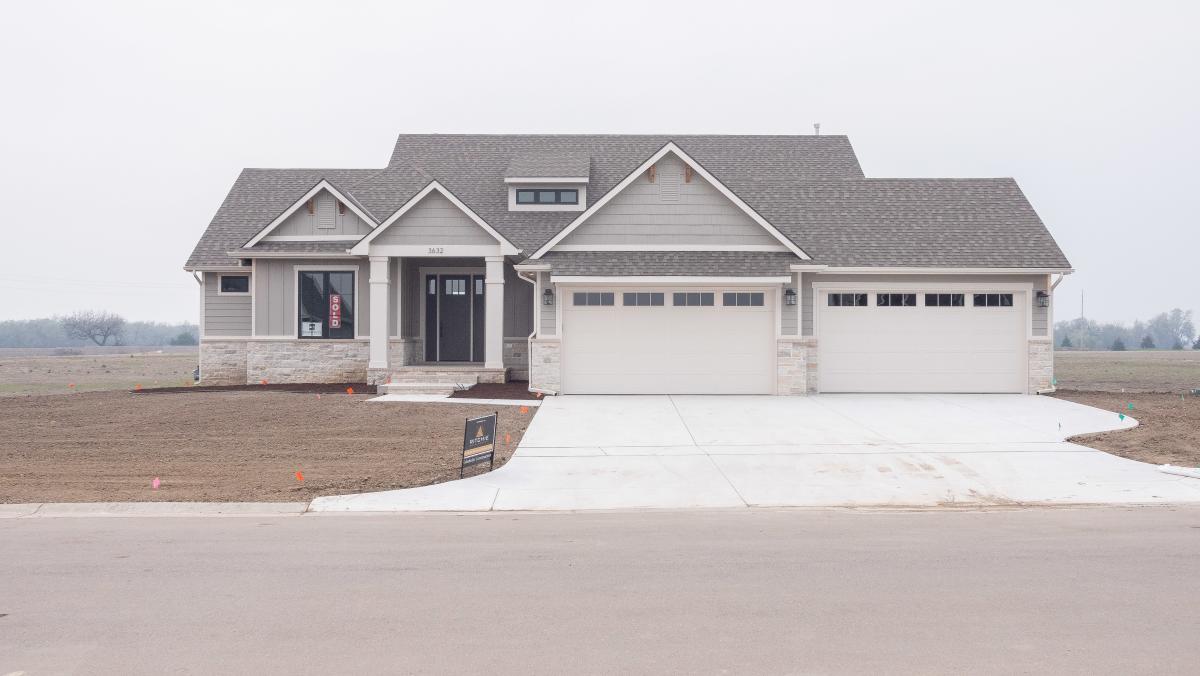 3632 crest32 - Available Homes - Home Builder Wichita, KS | Fahsholtz Construction